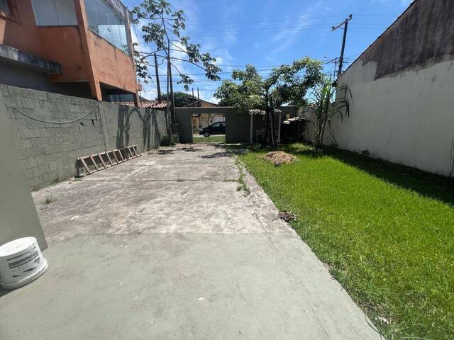 Casa para Venda em Itanhaém - 3