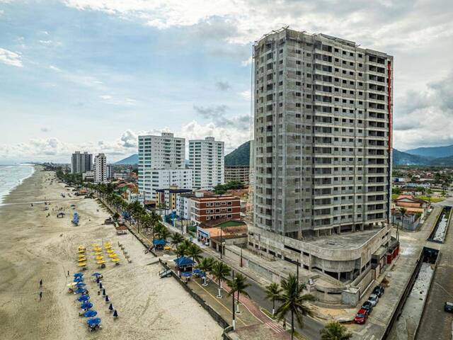 #945 - Apartamento para Venda em Mongaguá - SP - 2