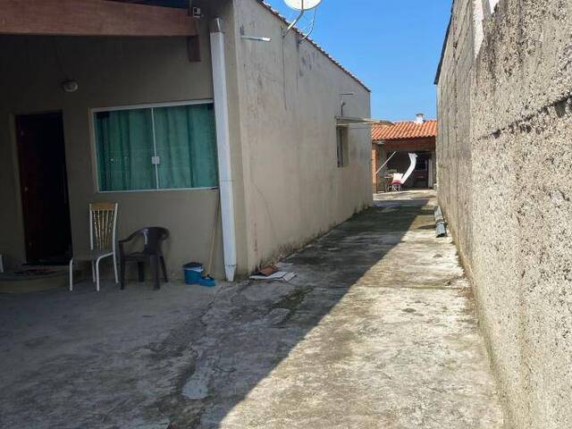 #949 - Casa para Venda em Peruíbe - SP - 2