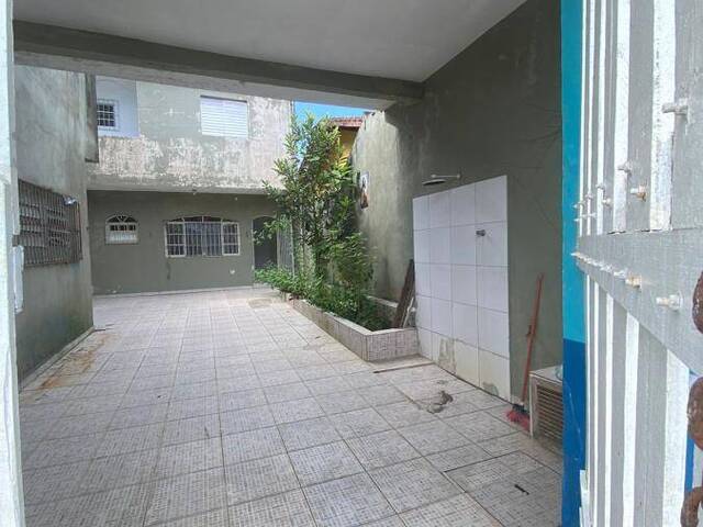 Casa para Venda em Itanhaém - 3