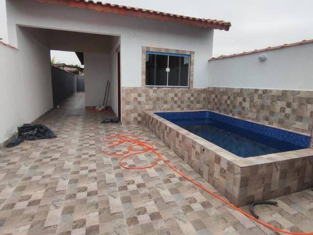 #1073 - Casa para Venda em Itanhaém - SP - 1