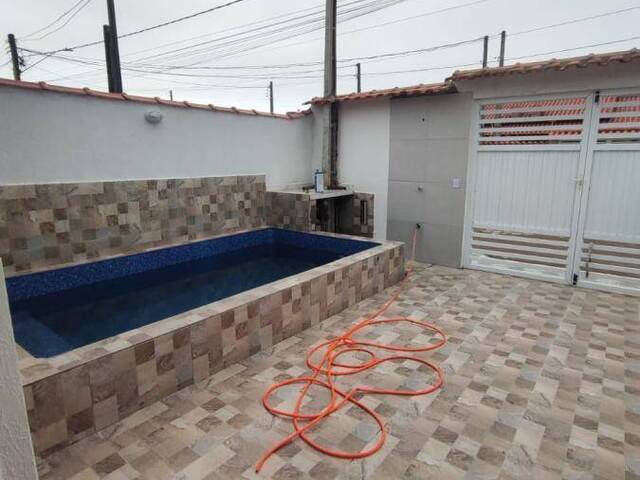 Casa para Venda em Itanhaém - 3