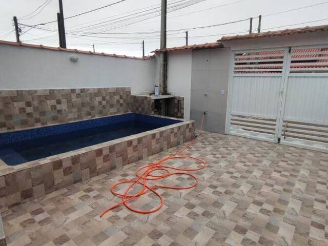 Casa para Venda em Itanhaém - 4