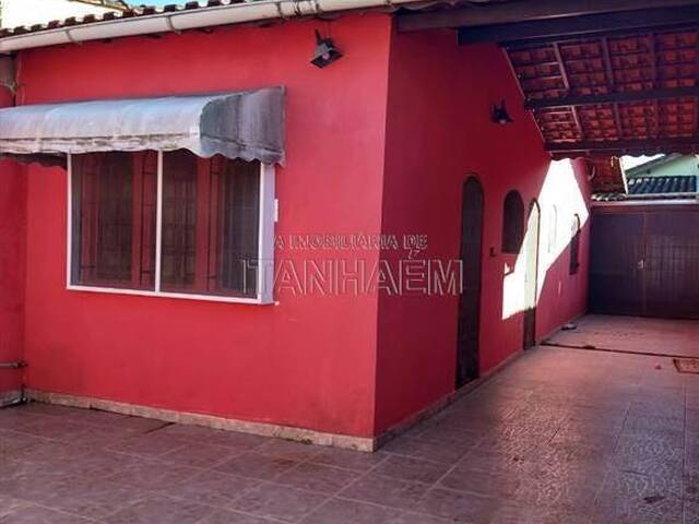 Casa para Venda em Mongaguá - 2
