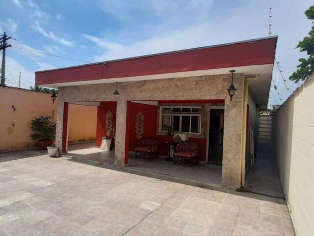 Casa para Venda em Itanhaém - 4