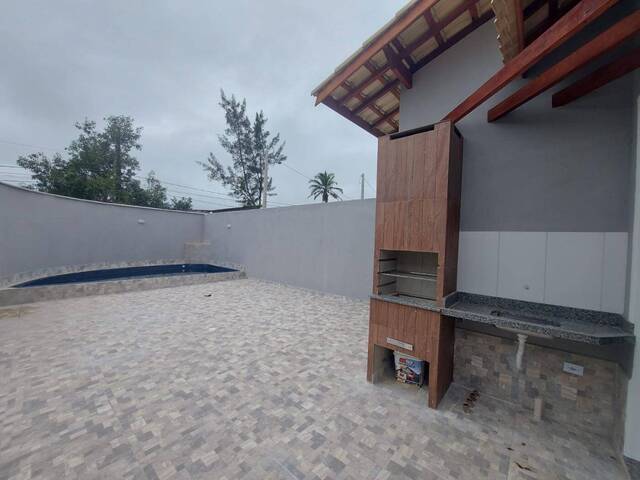 Casa para Venda em Itanhaém - 2