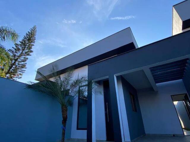 Casa para Venda em Itanhaém - 3