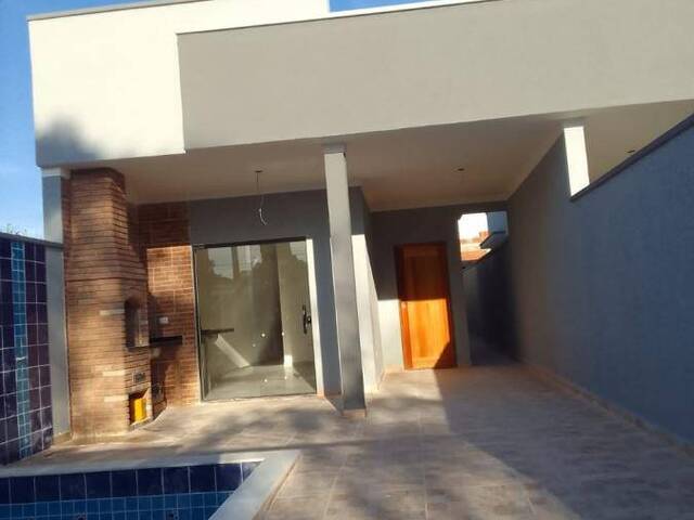 #1187 - Casa para Venda em Peruíbe - SP - 2
