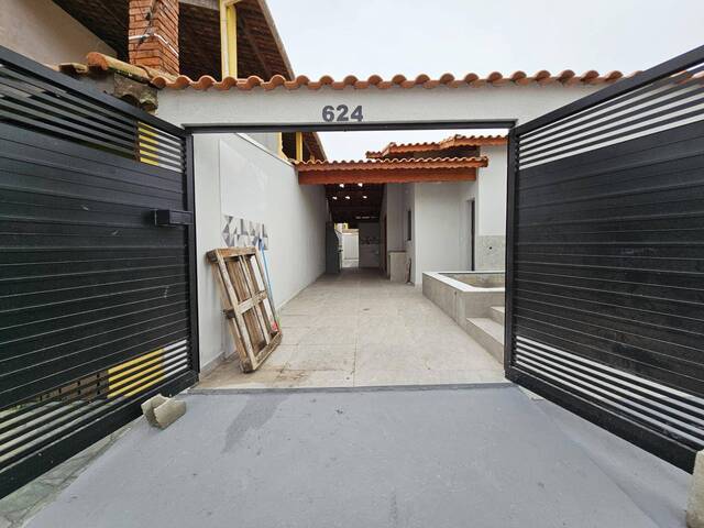 Casa para Venda em Itanhaém - 2