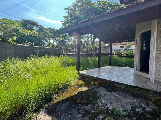Casa para Venda em Itanhaém - 3