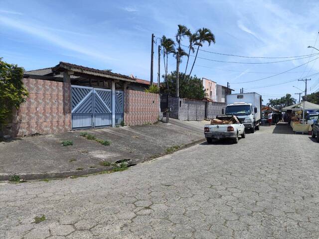 Casa para Venda em Itanhaém - 3