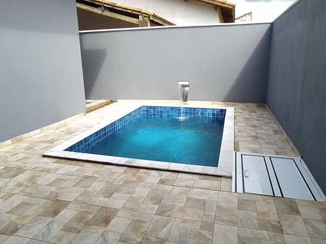 Casa para Venda em Itanhaém - 3