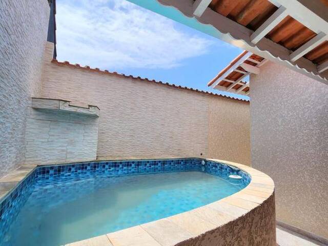 Casa para Venda em Itanhaém - 3