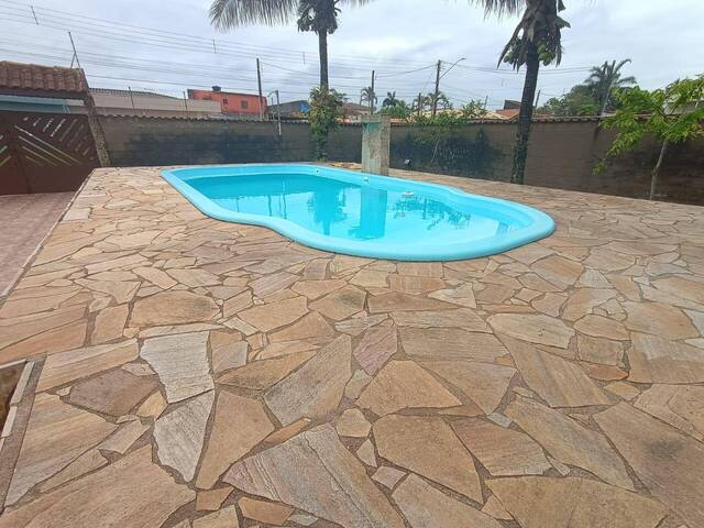 Casa para Venda em Itanhaém - 2