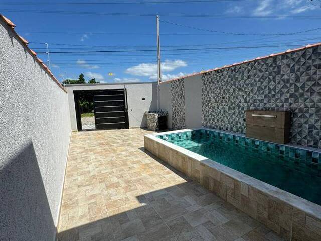 Casa para Venda em Itanhaém - 2