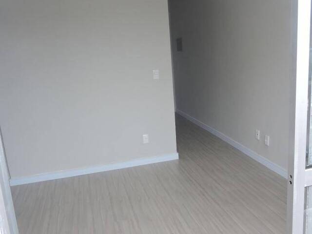 #1380 - Apartamento para Venda em Mongaguá - SP - 2