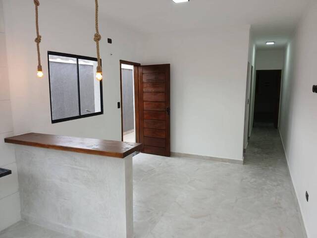 Casa para Venda em Itanhaém - 4