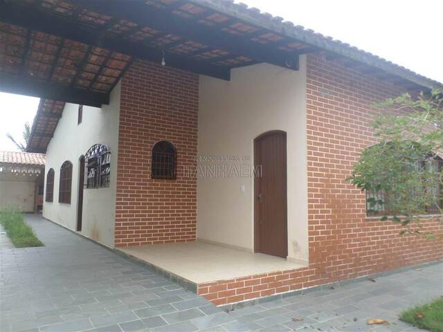 Casa para Venda em Itanhaém - 3