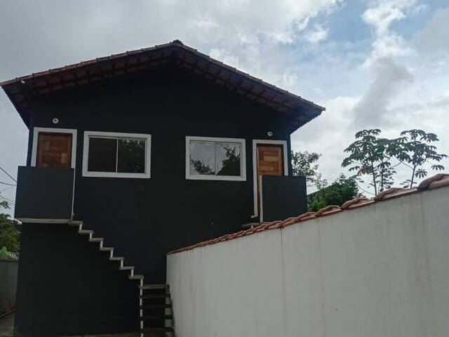 #2033 - Casa sobreposta para Venda em Itanhaém - SP - 2