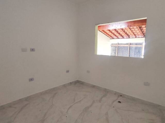 Casa para Venda em Mongaguá - 4