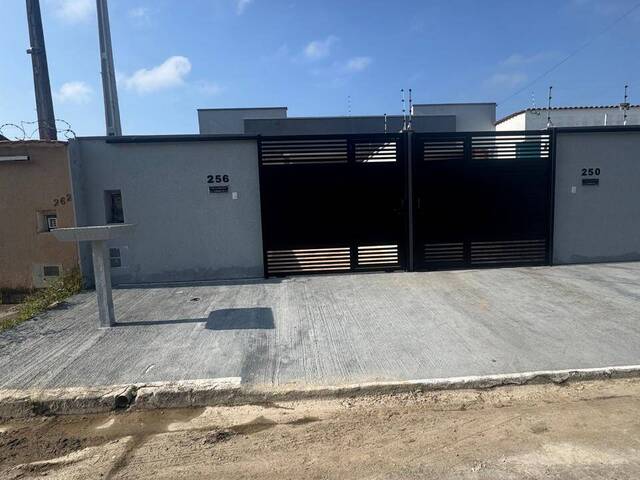 #7 - Casa para Venda em Peruíbe - SP - 2