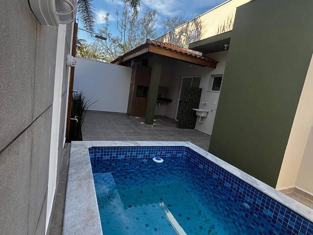 #1702 - Casa para Venda em Itanhaém - SP - 2
