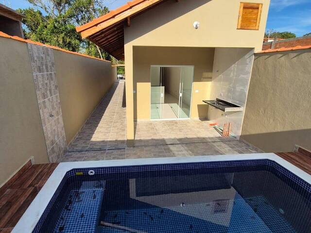 #1703 - Casa para Venda em Itanhaém - SP - 2