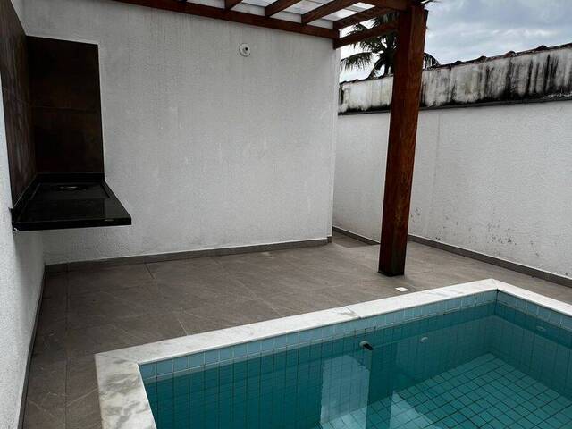 Casa para Venda em Itanhaém - 2