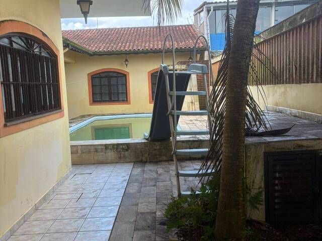 #1734 - Casa para Venda em Itanhaém - SP - 2