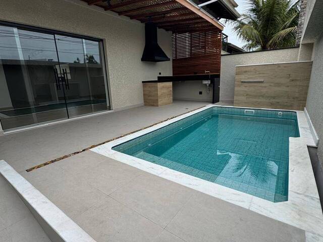Casa para Venda em Peruíbe - 5