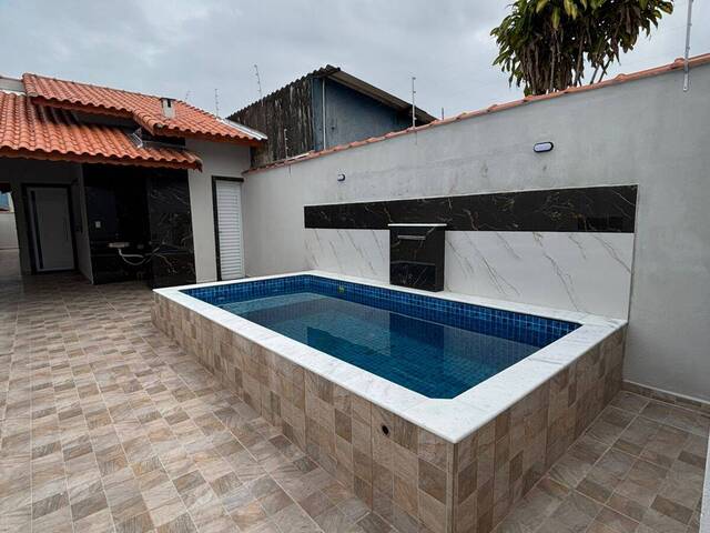Casa para Venda em Itanhaém - 4