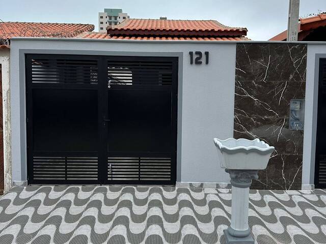 #1733 - Casa para Venda em Mongaguá - SP - 1