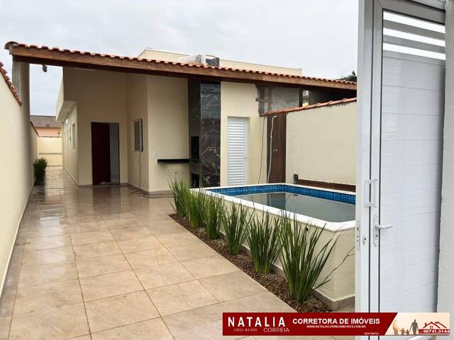 #1813 - Casa para Venda em Itanhaém - SP - 2