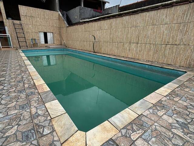 #1859 - Casa para Venda em Itanhaém - SP - 2