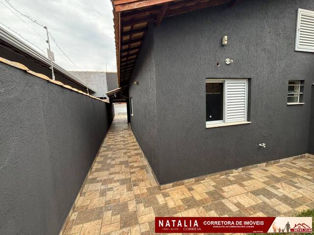 #1862 - Casa para Venda em Peruíbe - SP - 2