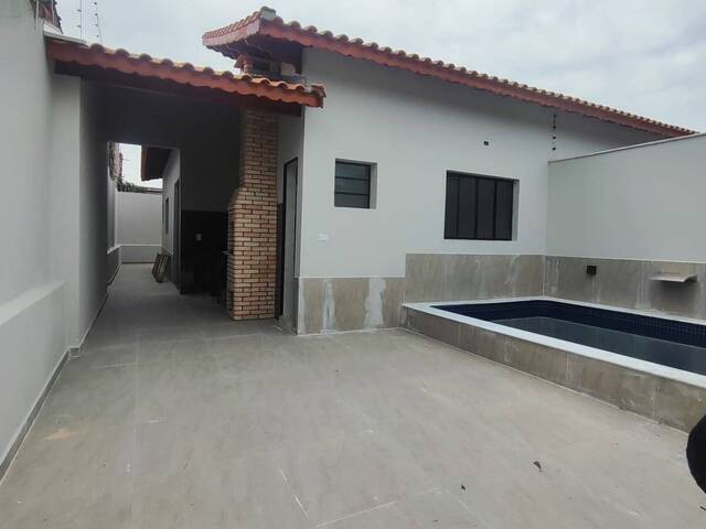 #1875 - Casa para Venda em Mongaguá - SP - 1