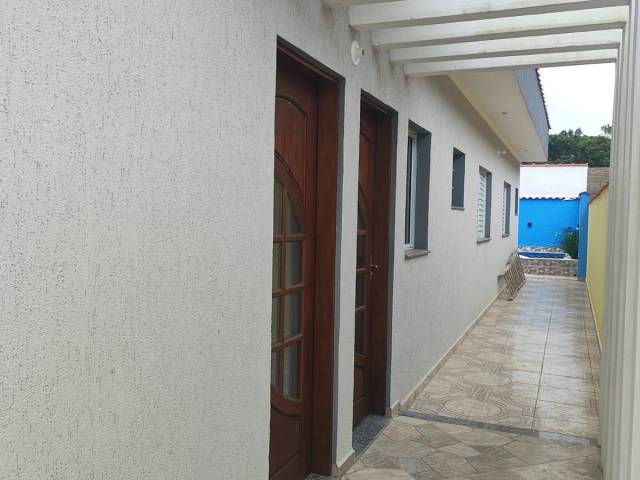 Casa para Venda em Itanhaém - 3