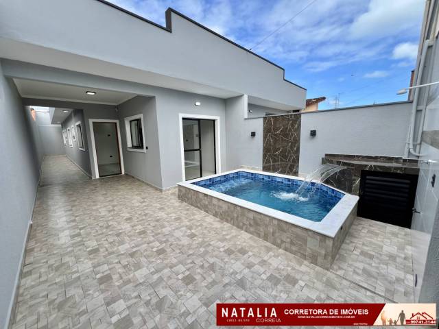 #1735 - Casa para Venda em Mongaguá - SP - 2