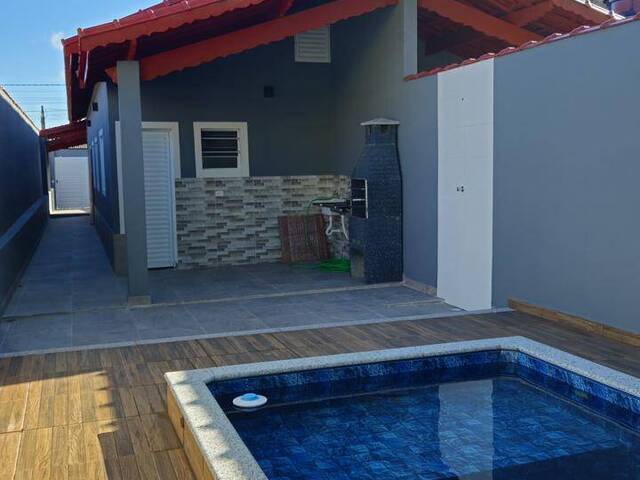 #1958 - Casa para Venda em Mongaguá - SP - 1