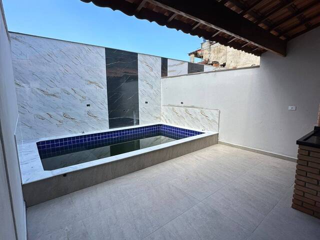 Casa para Venda em Itanhaém - 2