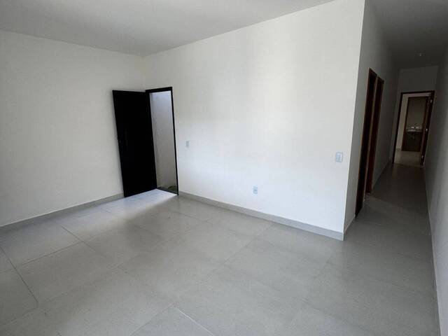 Casa para Venda em Itanhaém - 4