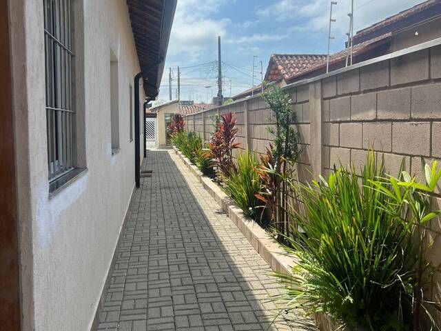 Casa para Venda em Itanhaém - 3
