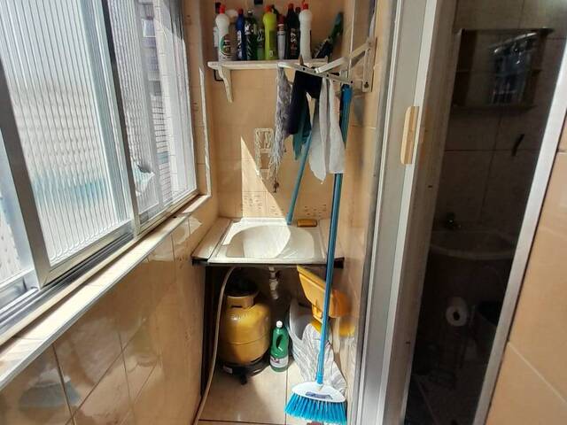 #2414 - Apartamento para Venda em Praia Grande - SP - 2