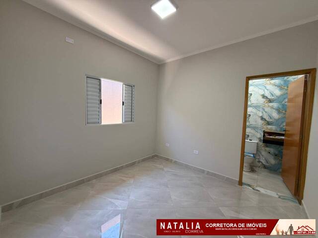 Casa para Venda em Mongaguá - 2