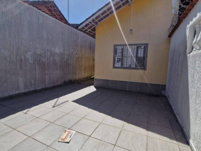 #2425 - Casa para Venda em Mongaguá - SP - 2