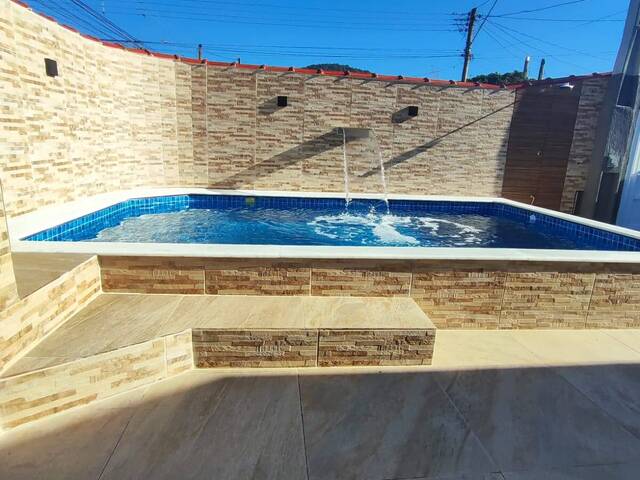 Casa para Venda em Itanhaém - 3