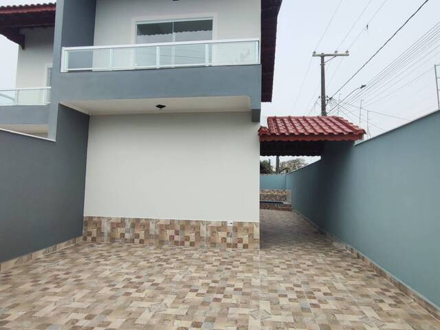 Sobrado para Venda em Mongaguá - 4