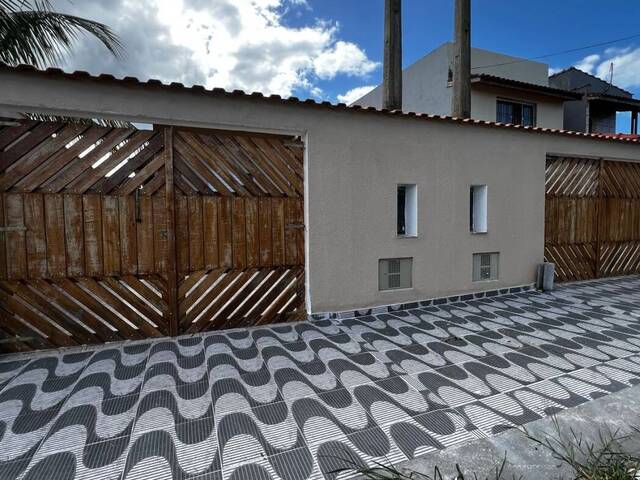 Casa para Venda em Itanhaém - 2