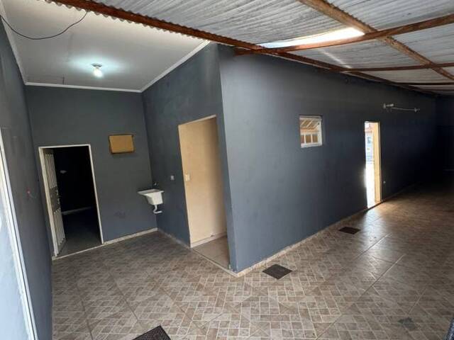 #1572 - Salão Comercial para Venda em Itanhaém - SP - 2
