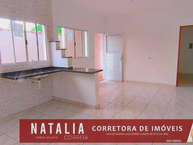 Venda em Jardim Magalhães - Itanhaém